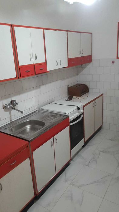 inchiriez apartament
