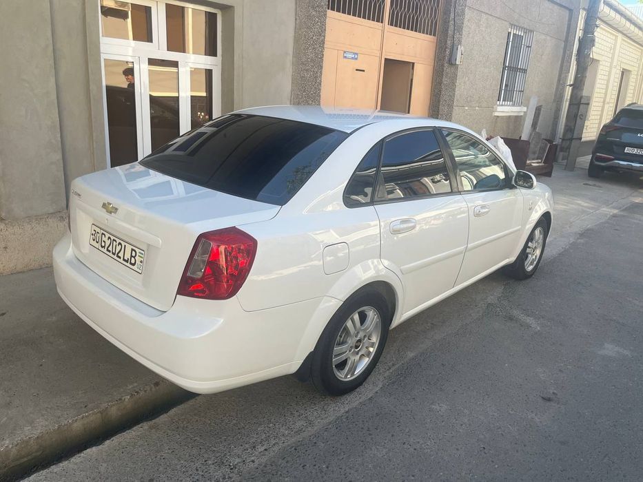 Chevrolet Lacetti 2011