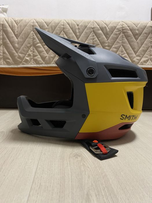 Каска SMITH mainline mips фулфейс