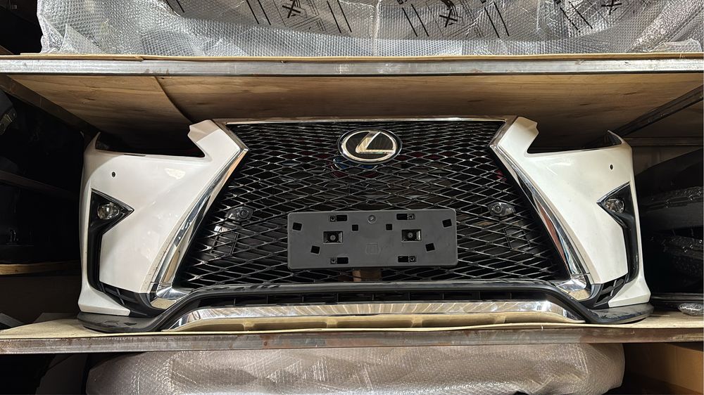 Фары на Lexus Rx