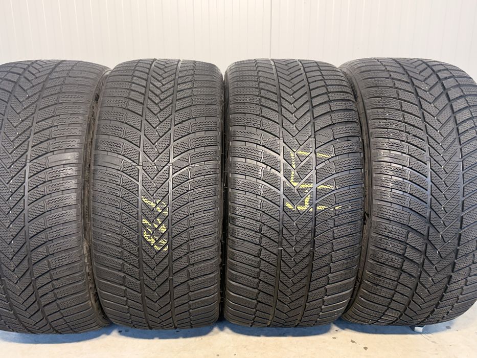 295/35/21; 265/40/21 зимни гуми BRIDGESTONE BLIZZAK LM005