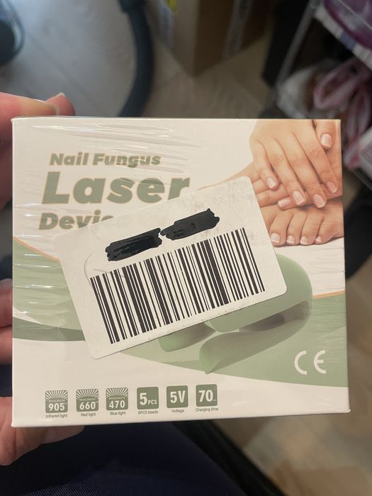 Dispozitiv de tratament cu laser pentru ciuperca unghiilor iKeener