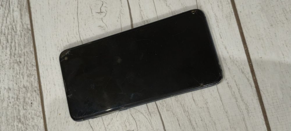 Samsung s10e робочое состаяние