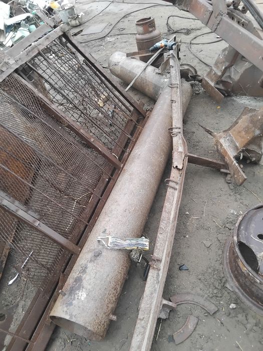 2000 dan 3000 gacha Metallom temir qatyo'l gaz plita xolodilniklardi