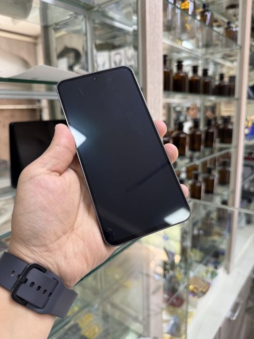 Samsung s24 FE 8/256Gb ideal