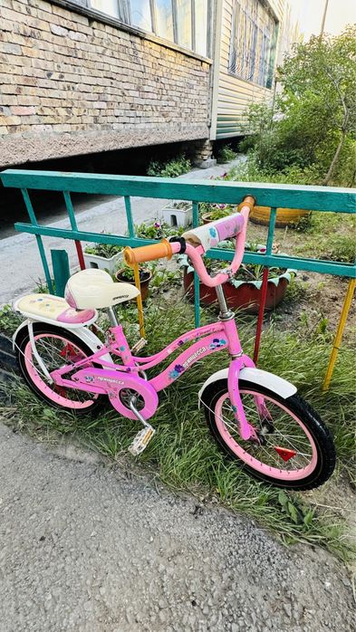 Велосипед для девочки 4-7 лет
