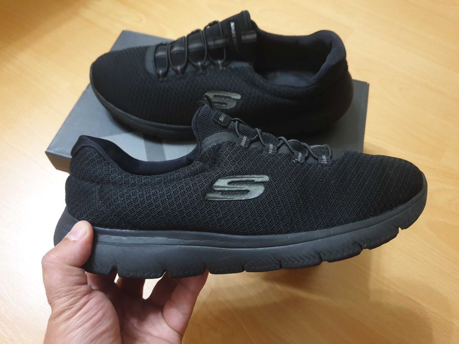 Adidasi Skechers Memory Foam nr 39 foarte usori si comozi