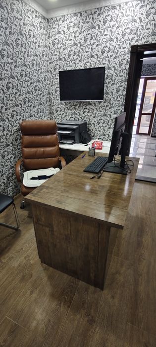 Ofis Mebeli sotiladi