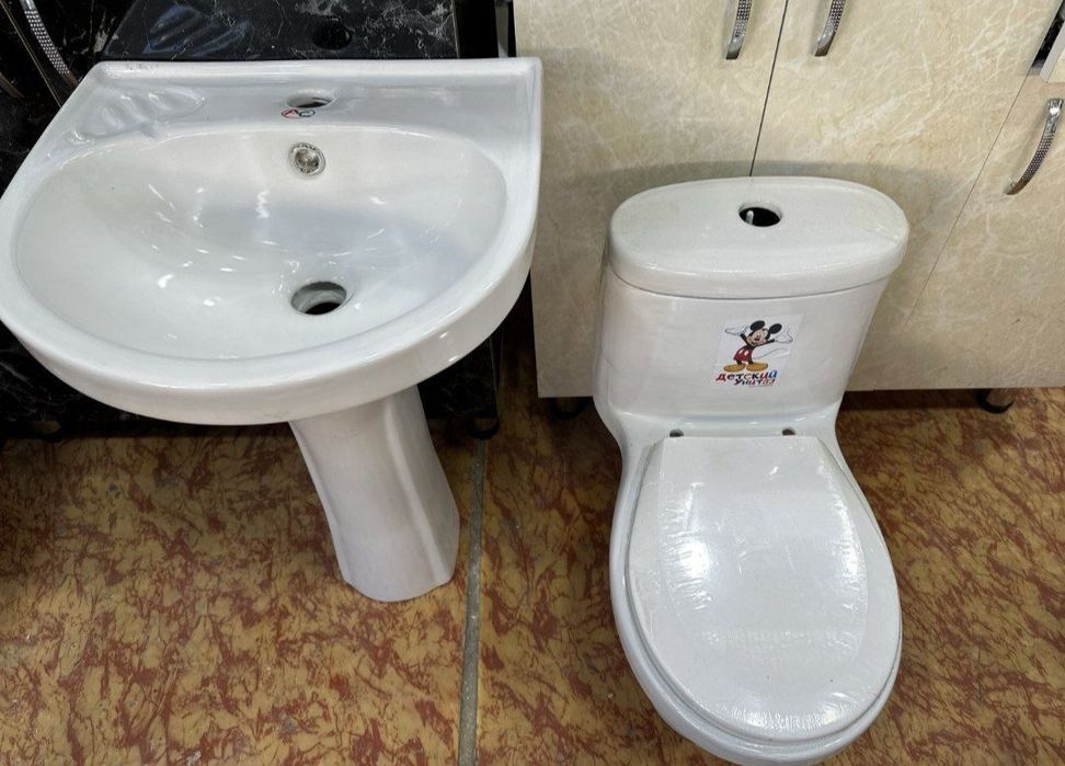 Болалар богчаси учун. Болалар унитази хамда  раковинаси сотилади