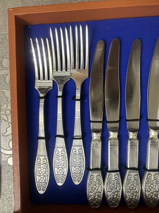 Набор вилок и ложек винтаж