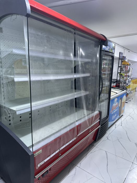 витринный холодильник