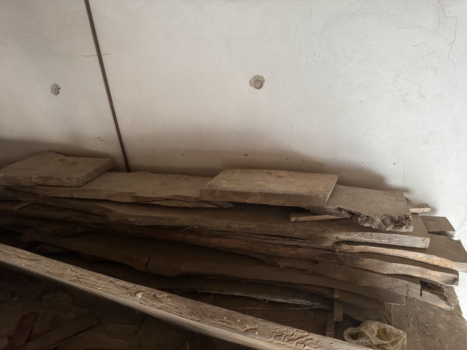 Yong’oq daraxt sotiladi