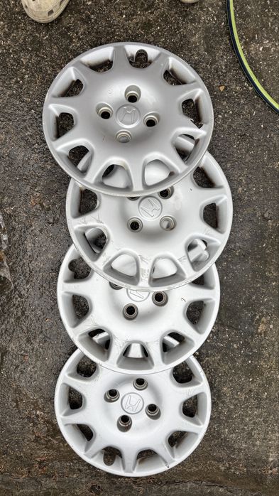 Оригинални тасове HONDA 15’ с резервна гума/джанта