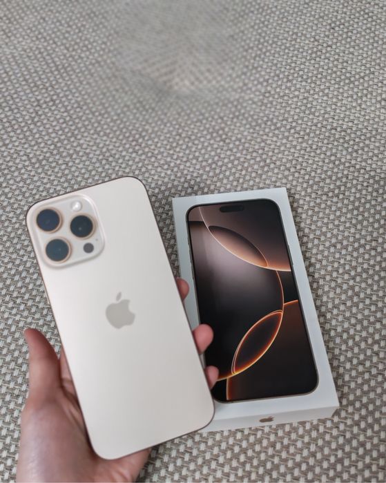 iPhone 16 Pro Max 256Gb