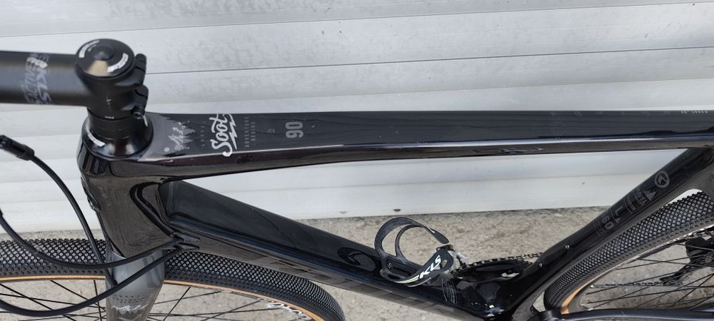 Carbon kellys soop90 gravel