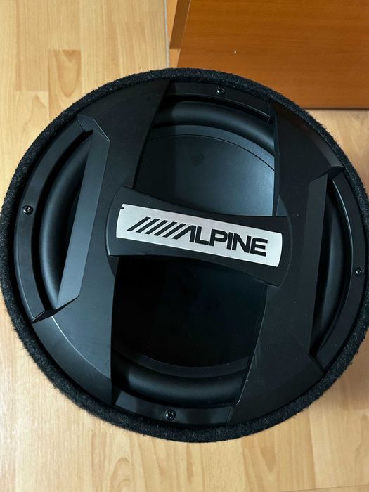 Subwoofer auto Alpine SWT-12S4 + Amplificator BBX-T600