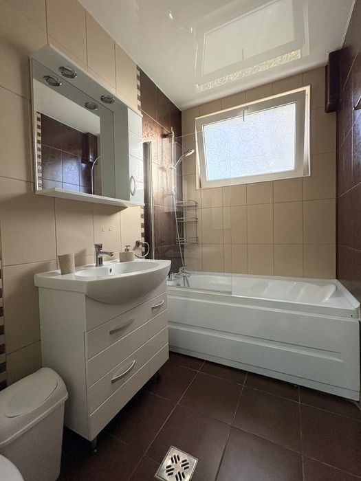 Apartament de inchiriat,  Port Mangalia, termen lung