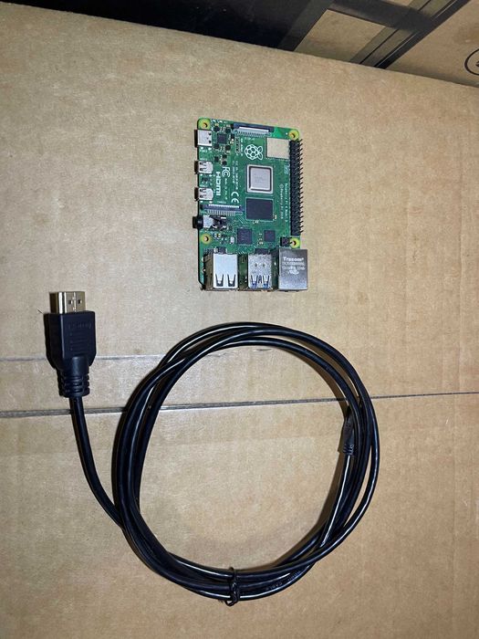 Контролер Raspberry Pi 4 Model B 8GB  D8CJN
