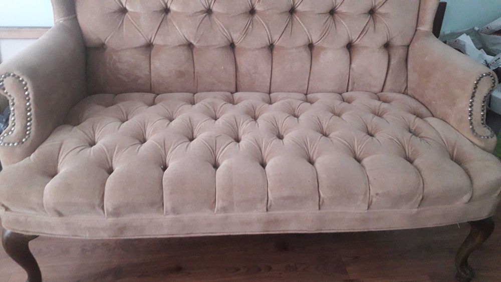 Vând mobilier baroc
