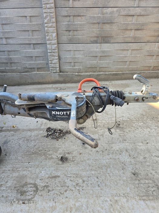 Remorca Humer 750 kg