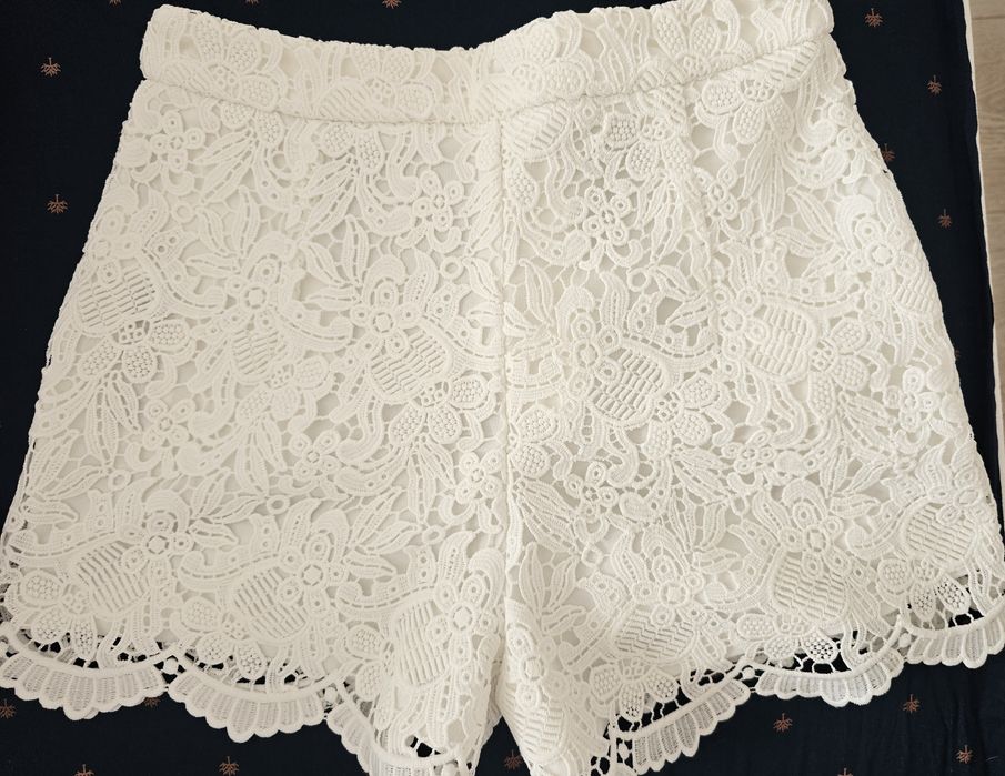 Pantaloni scurti XS Orsay