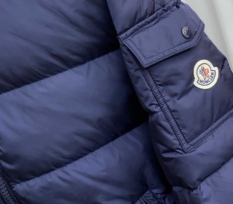 Geaca Moncler Montgenevre cu puf barbati