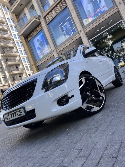 Cobalt 2020 yil avtomat