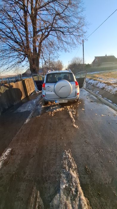 Vind Toyota rav 4