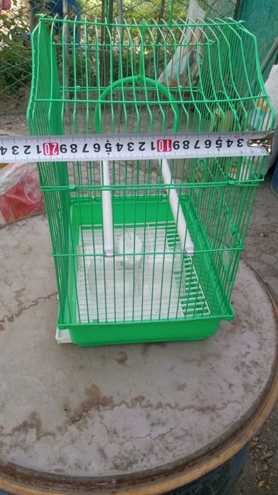 Продам клетку папугая