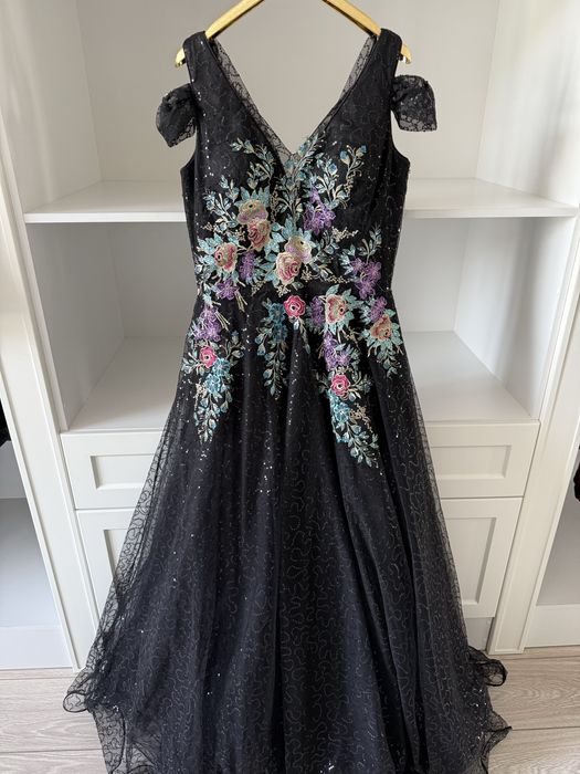 Вечерние платья 46 рр