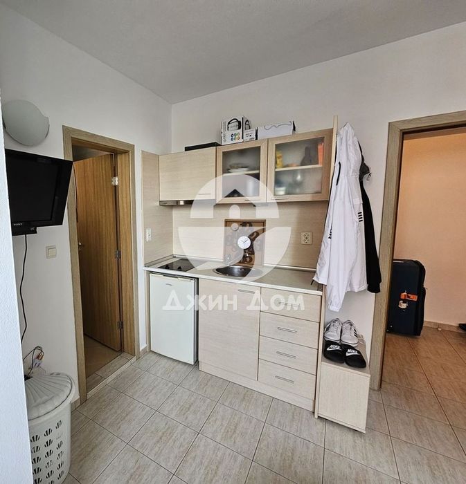Продава се Едностаен апартамент в к.к. Слънчев бряг - 27 кв.м за 1389 €/кв.м - Снимка #2