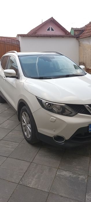 Nissan qashqai j11