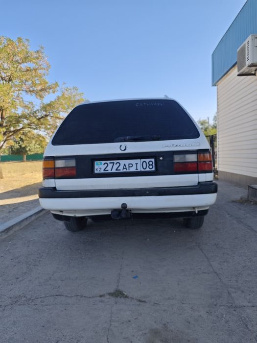 Пассат б3        универсал