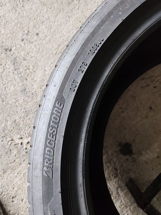 2 anvelope 255 40 20