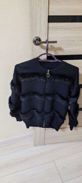 Эксклюзивный женский бомбер, размер S-M