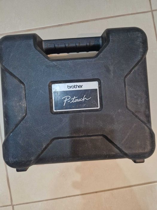 Imprimanta de etichete Brother P-Touch PT-E110VP, transfer termic