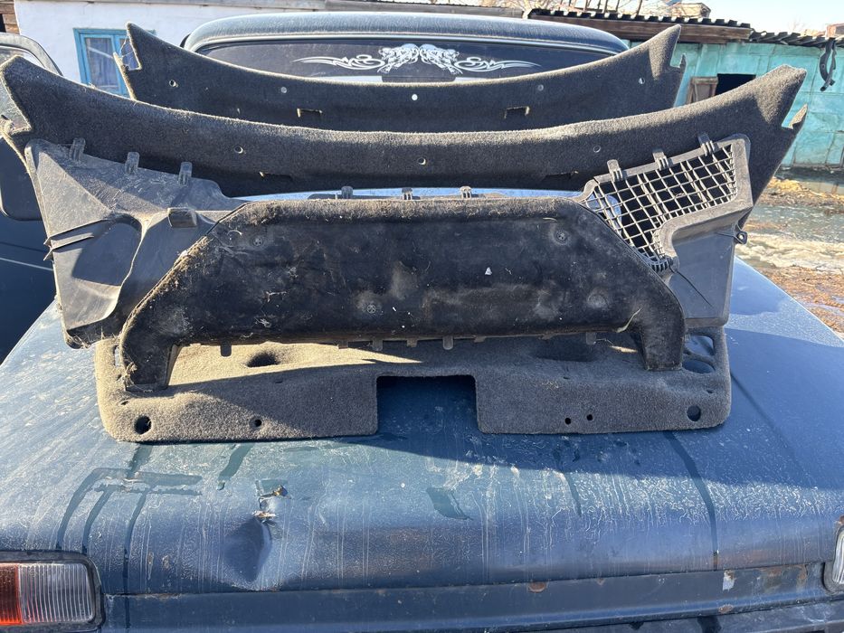 Запчасти на мерседес w210