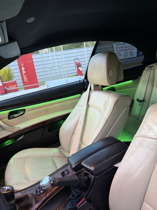 BMW E93 LCI 2.0 diesel 184 cp decapotabila hardtop facelift