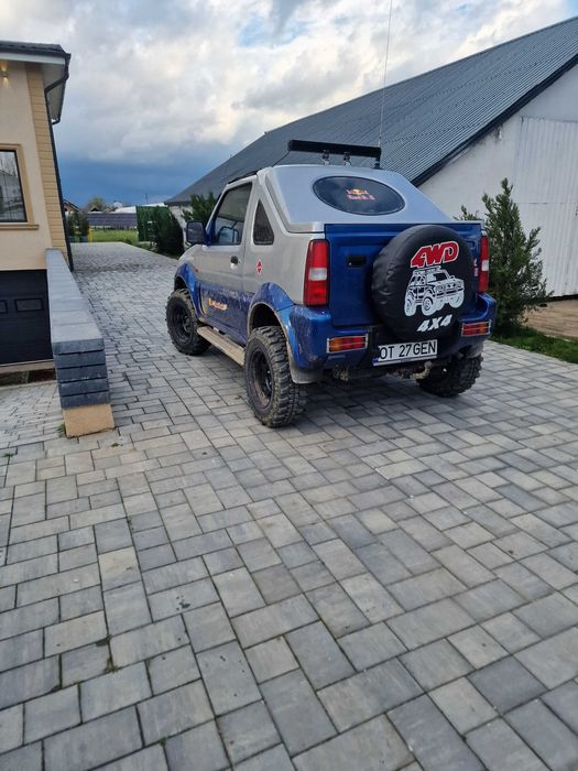Suzuky jimny preparat redbull editie limitata