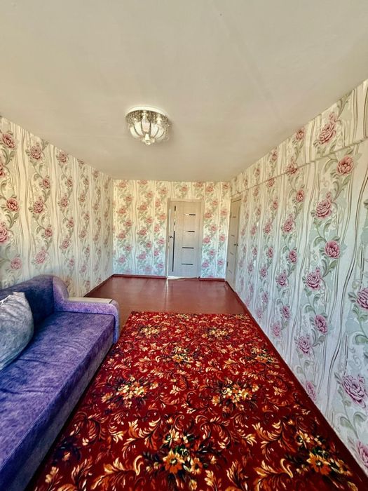 Продам квартиру Бурова 8