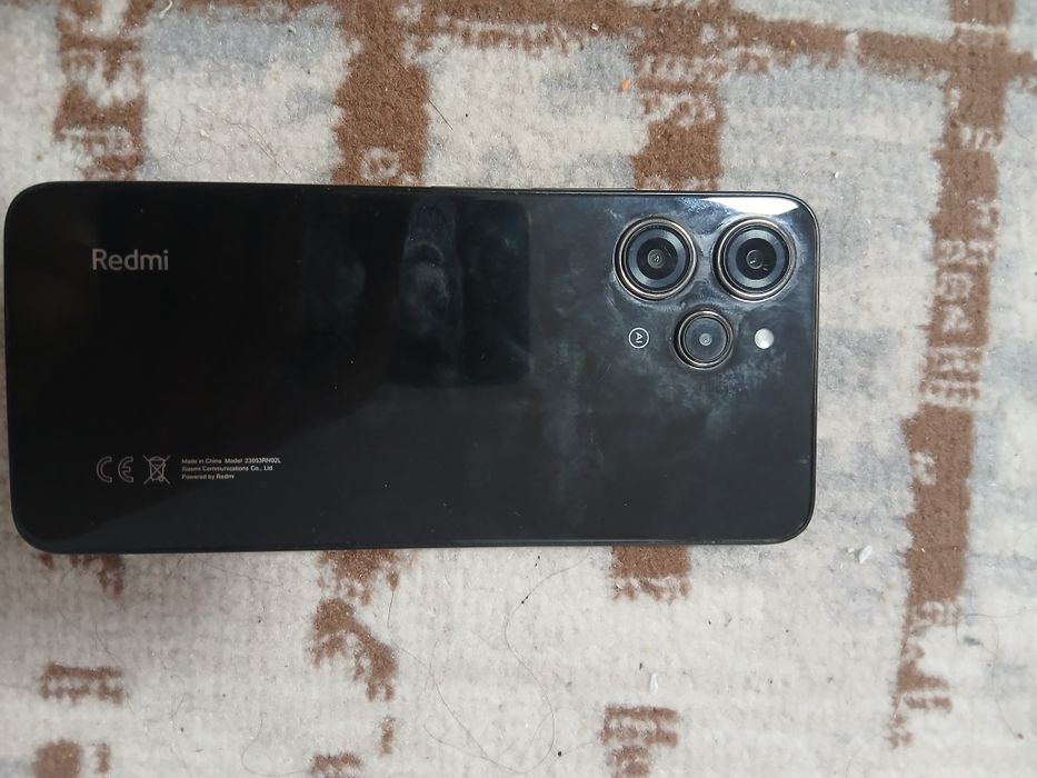 Redmi 12 256gb..