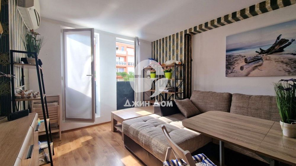 Продава се Двустаен апартамент в к.к. Слънчев бряг - 44 кв.м за 1137 €/кв.м - Снимка #2