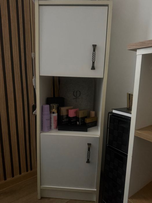 Шкаф скрин етажерка