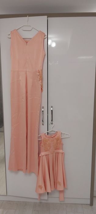 Set mama fiica cu dantela brodata manual rochie ocazie de seara