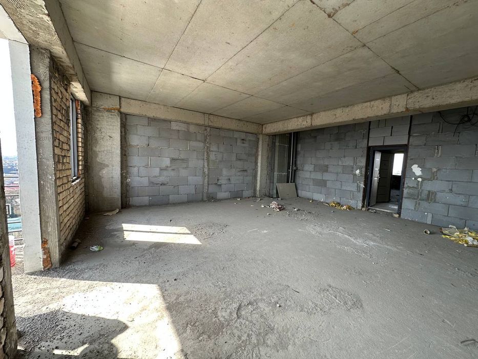 Срочна Продаётся  Квартира Яккасарайский р-н Аския сити