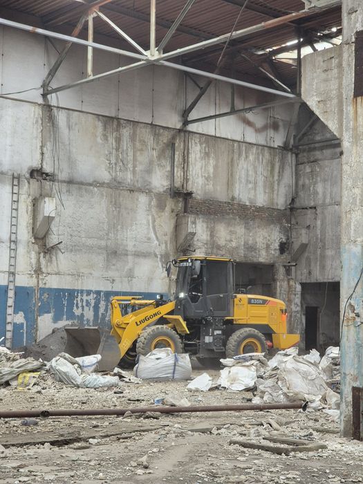 Услуги фронтального погрузчика