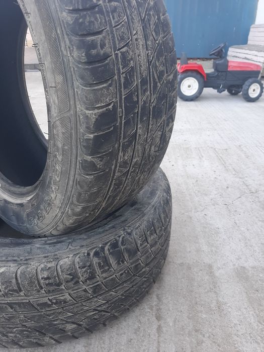 Anvelope  vara 215/55/R16