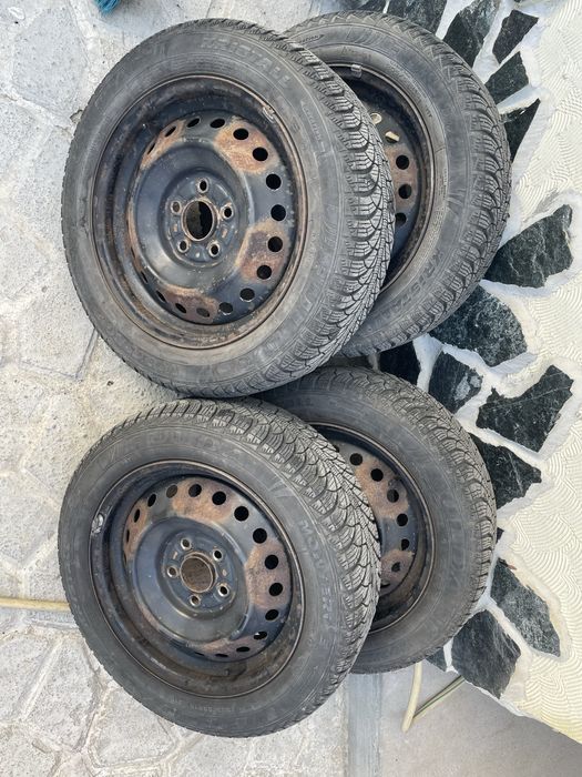 Honda 16 цола зимни гуми