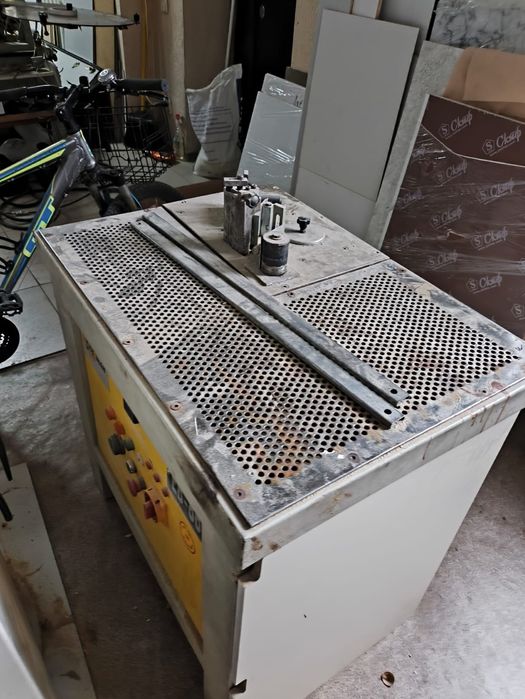 Кромкооблицовочный станок