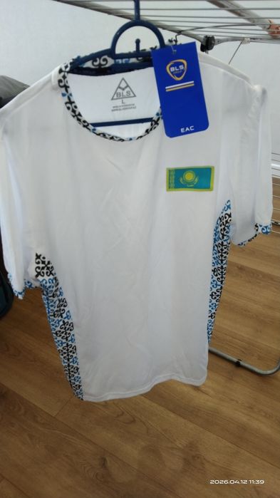 Спортивные футболки